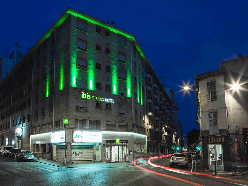 IBIS STYLES MARSEILLE CASTELLANE МАРСЕЛЬ